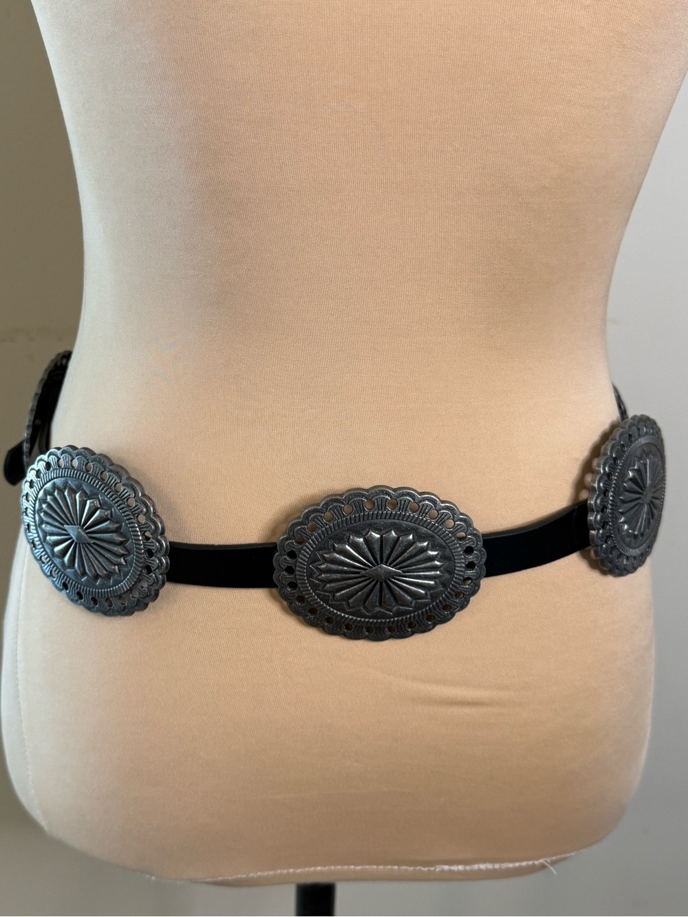 Western black belt ornate silver tone medallions statement cowgirl 40”